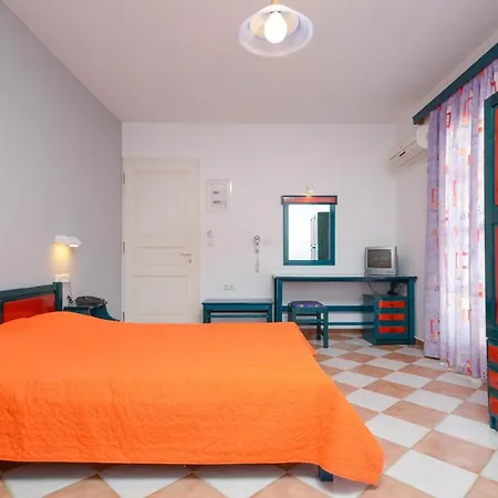 Hotel Hotel Fanis 2*